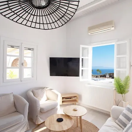 Roselani, Elia, Mykonos
